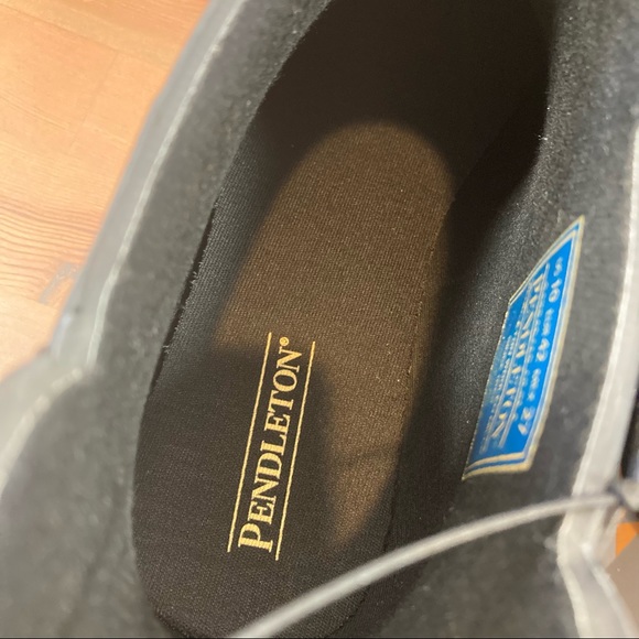 Pendleton Chelsea Black Rain Boot - Picture 8 of 9